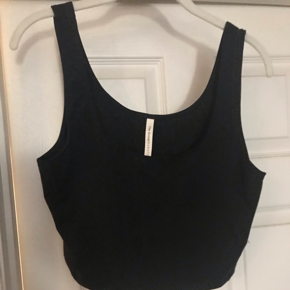 Aritzia the Group by Babaton legging material tank L